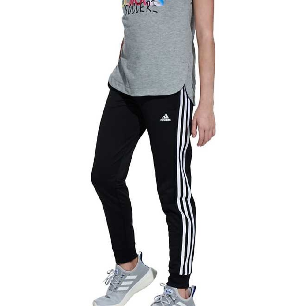 Adidas tricot joggers unisex girl size 10/12 perfect condition